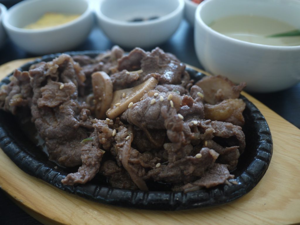 Korean bulgogi beef served with vegetables in Seoul